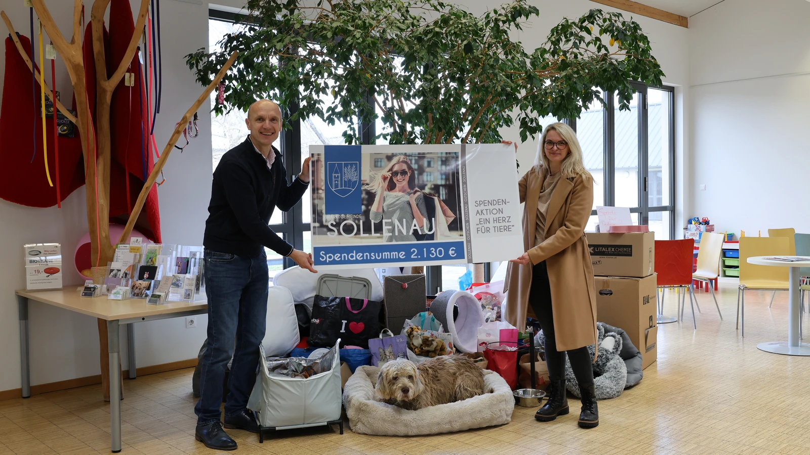 Spendenübergabe Aktion "Ein Herz für Tiere", Marktgemeinde Sollenau 